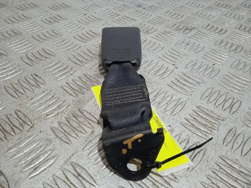 Enganche Cinturon para Toyota Yaris (Ksp9/Scp9/Nlp9)