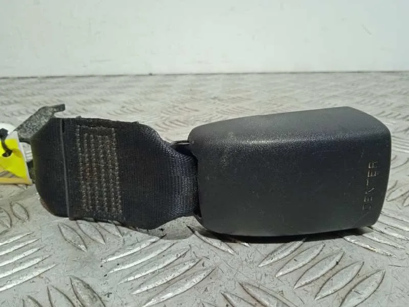 Enganche Cinturon para Toyota Yaris (Ksp9/Scp9/Nlp9)