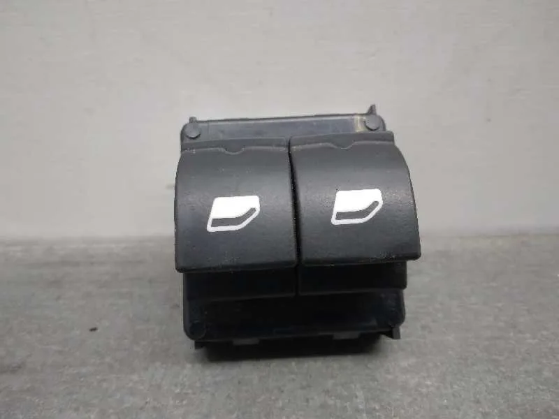 Mando Elevalunas Delantero Izquierdo para Citroën C4 Cactus