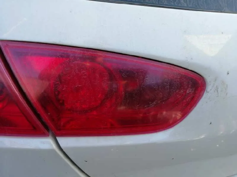 Piloto Trasero Izquierdo Interior para Seat Leon (1P1)