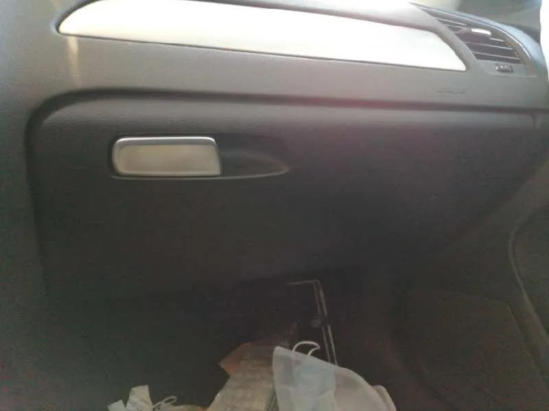 Guantera para Audi A4 Avant (8K5) (2008)
