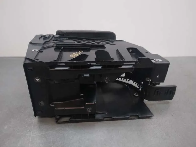 Apoyabrazos Central para Volkswagen Golf V Berlina (1K1)