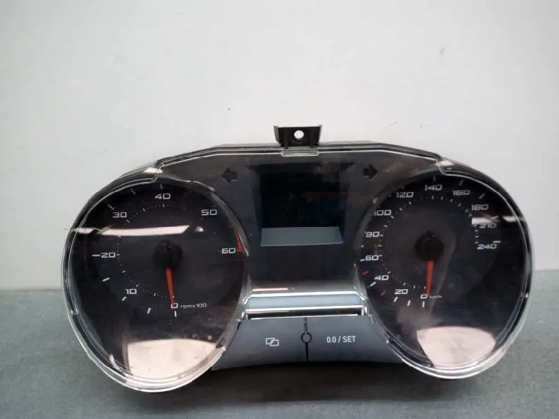 Cuadro Instrumentos para Seat Ibiza (6J5)