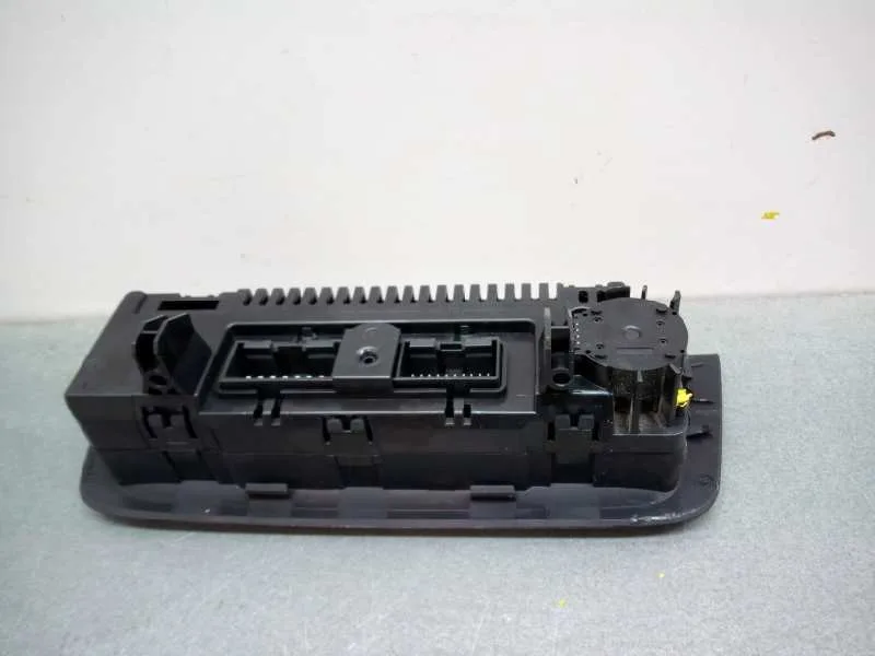 Mando Climatizador para Seat Ibiza (6J5)