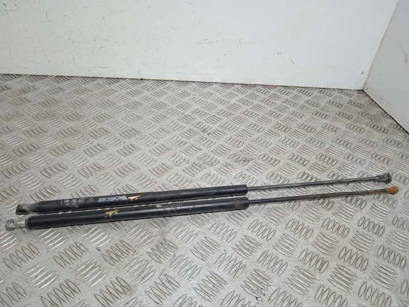 Amortiguadores Maletero / Porton para Honda Civic Berlina (Fn)