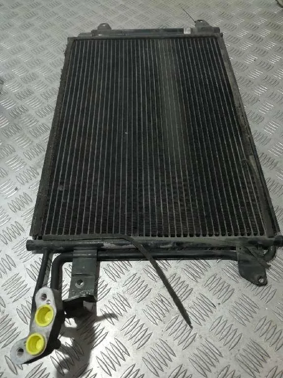 Condensador / Radiador Aire Acondicionado para Volkswagen Golf V Berlina (1K1)