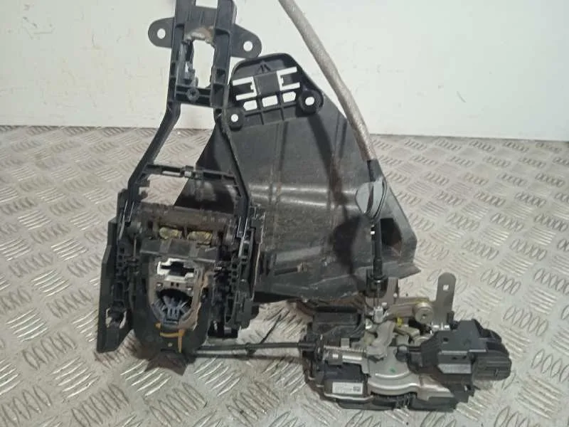 Cerradura Puerta Delantera Derecha para Volvo V40