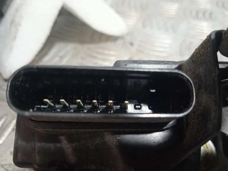 Cerradura Puerta Delantera Derecha para Volvo V40