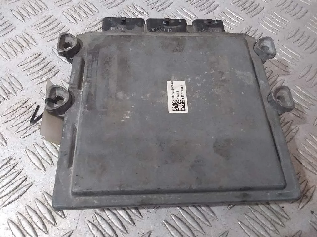 Centralita Motor Uce para Peugeot 407