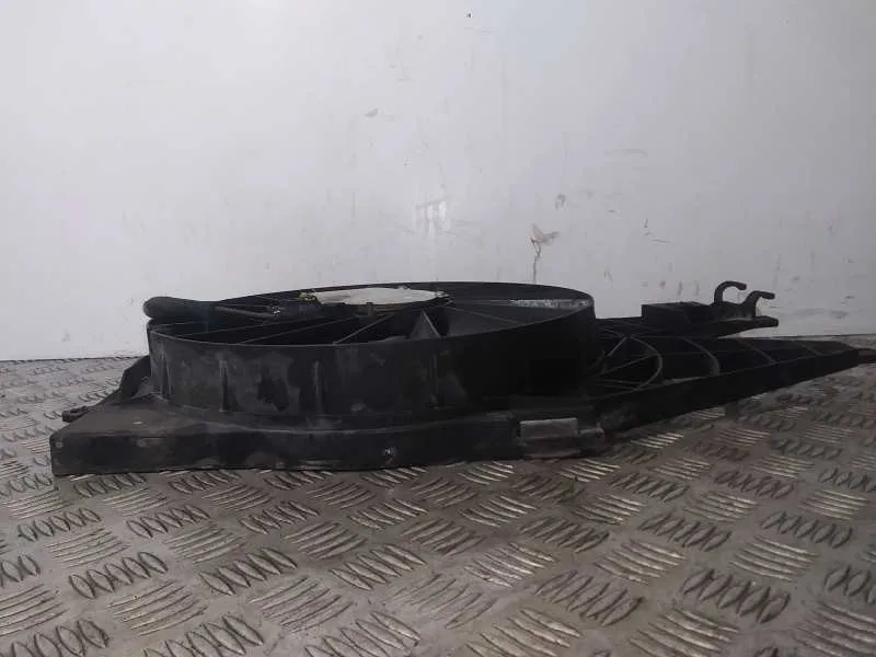 Electroventilador para Fiat Linea (110)