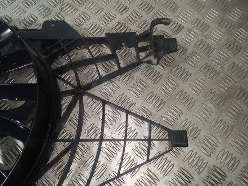 Electroventilador para Fiat Linea (110)