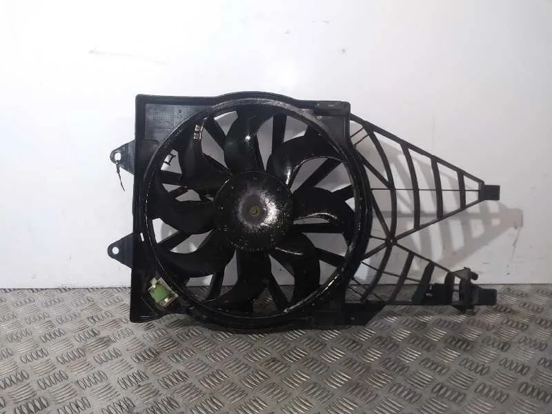 Electroventilador para Fiat Linea (110)