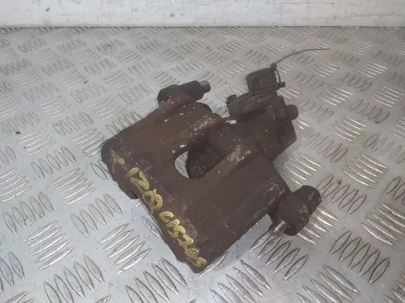 Pinza Freno Trasera Izquierda para Ford Focus Lim. (Cb8)