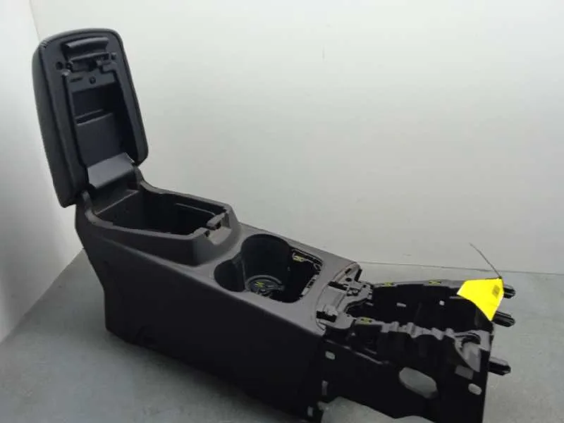 Apoyabrazos Central para Ford Focus Lim. (Cb8)