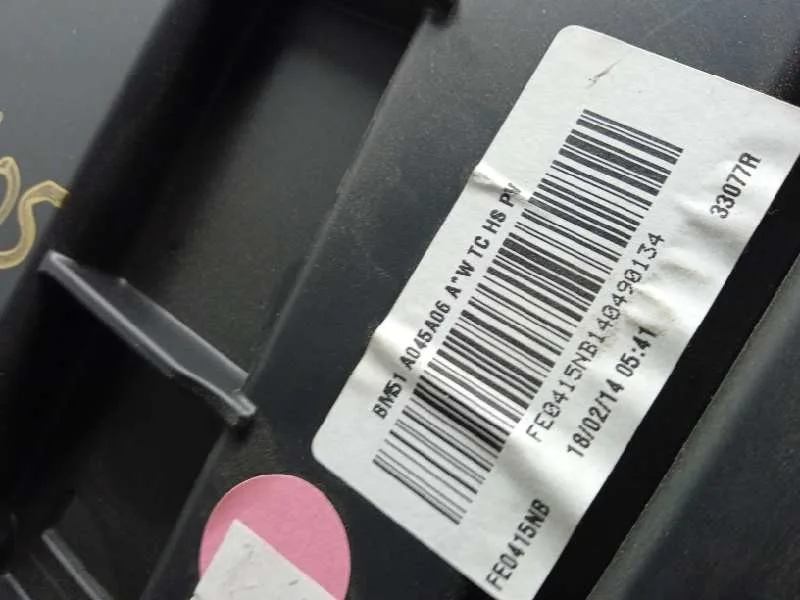 Apoyabrazos Central para Ford Focus Lim. (Cb8)