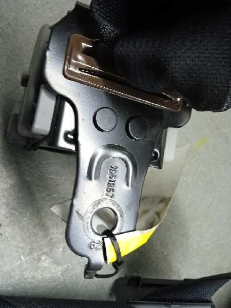 Cinturon Seguridad Trasero Derecho para Infiniti Q50