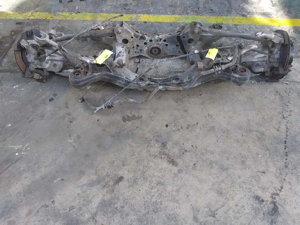 Puente Trasero para Infiniti Q50