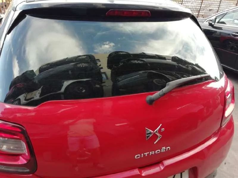 Porton Trasero para Citroën Ds3