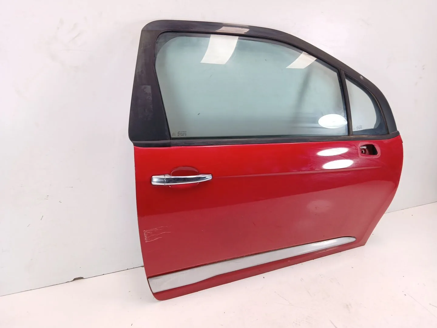 Puerta Delantera Derecha para Citroën Ds3