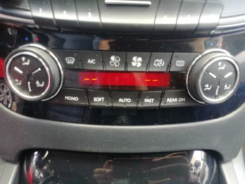 Mando Climatizador para Peugeot 508