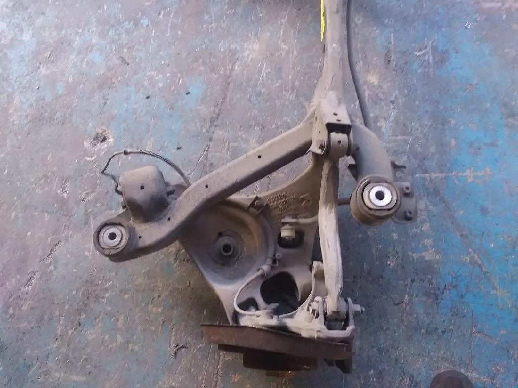 Puente Trasero para Audi A4 Berlina (8E)
