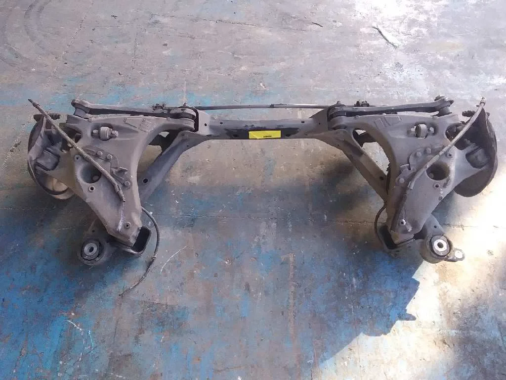 Puente Trasero para Audi A4 Berlina (8E)