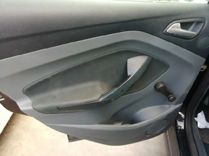 Guarnecido Puerta Trasera Izquierda para Ford C-Max
