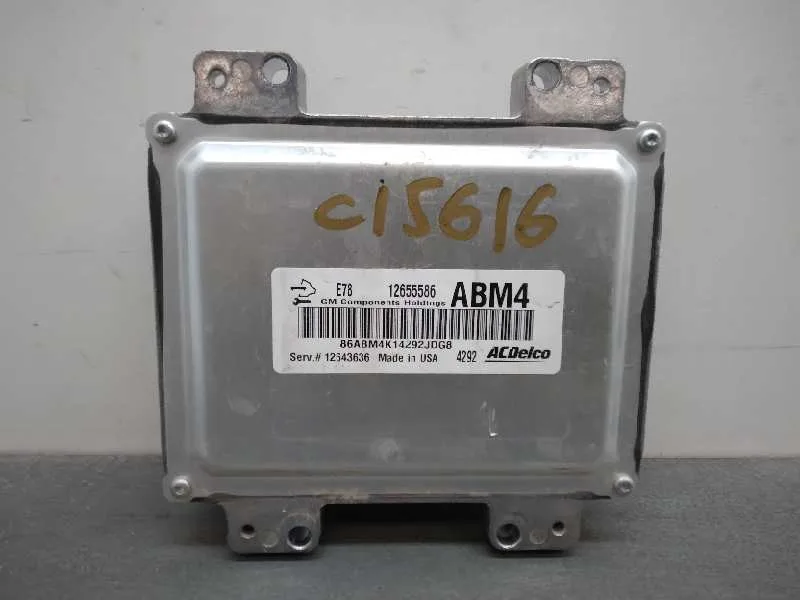 Centralita Motor Uce para Opel Astra J Lim.