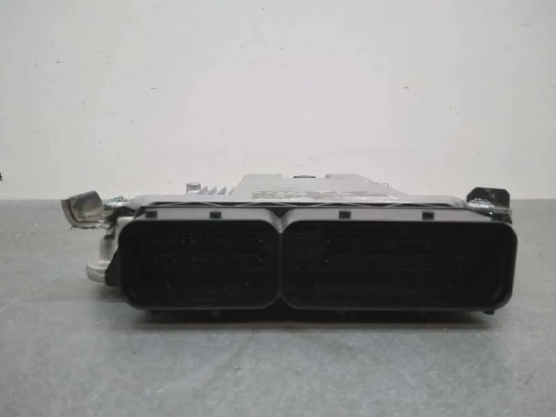 Centralita Motor Uce para Audi A6 Berlina (4F2)