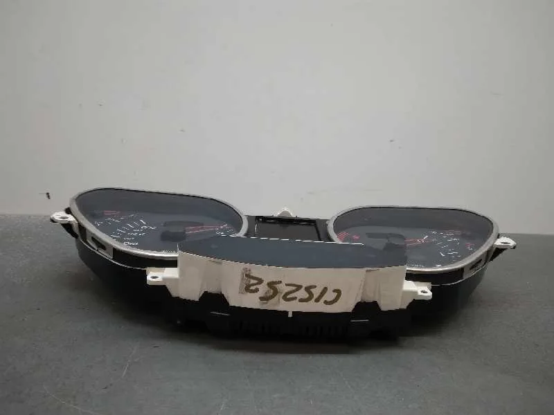 Cuadro Instrumentos para Audi A6 Berlina (4F2)