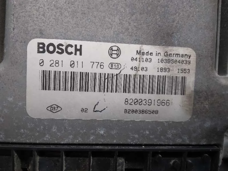Centralita Motor Uce para Renault Megane Ii Berlina 3P
