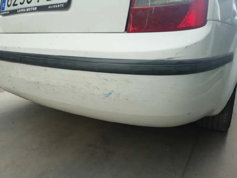 Paragolpes Trasero para Skoda Superb (3U4)