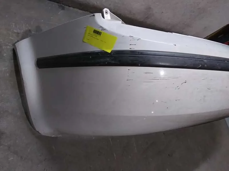 Paragolpes Trasero para Skoda Superb (3U4)