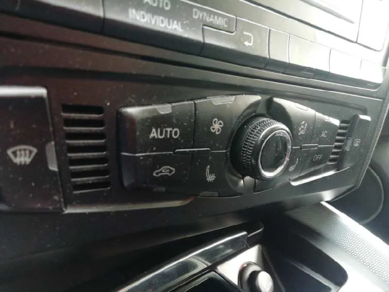 Mando Climatizador para Audi Q5 (8R)