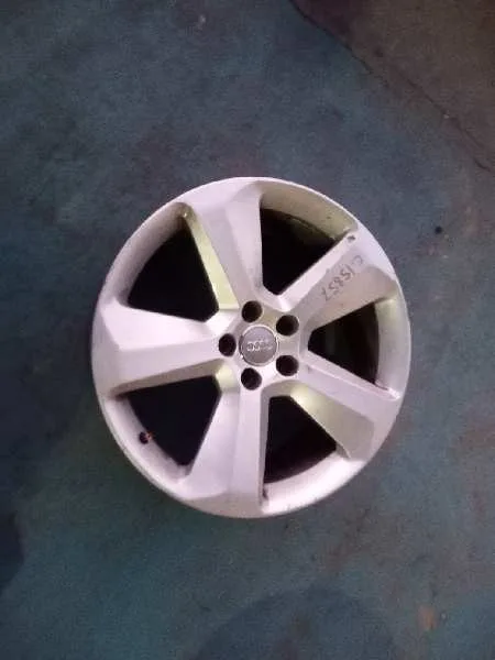 Llanta para Audi Q5 (8R)
