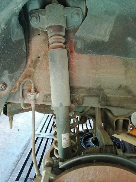 Amortiguador Trasero Derecho para Hyundai I30 (Pd)