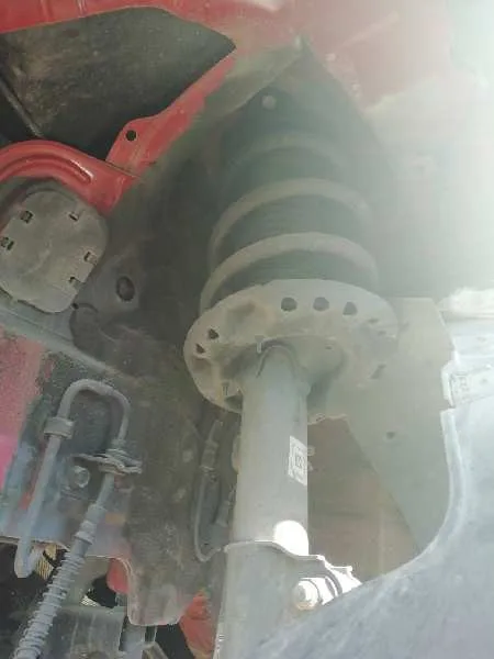 Amortiguador Delantero Izquierdo para Hyundai I30 (Pd)