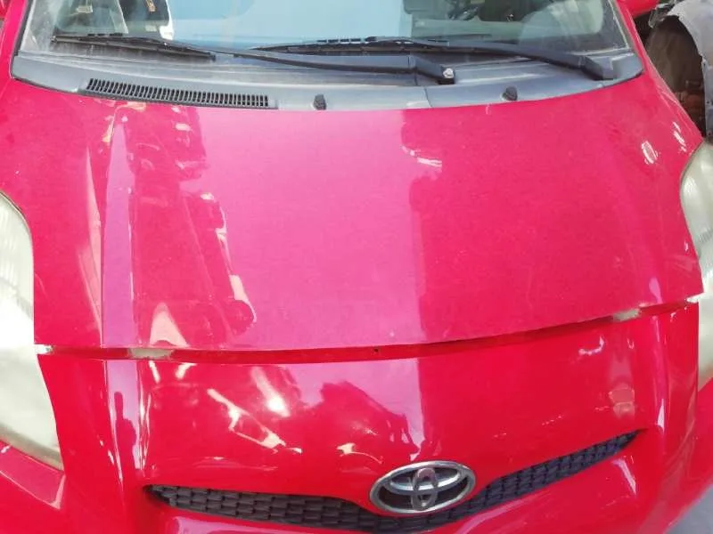 Capot para Toyota Yaris