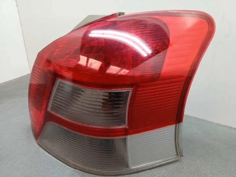 Piloto Trasero Derecho para Toyota Yaris