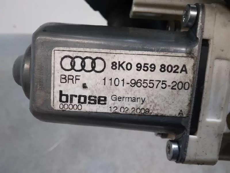 Motor Elevalunas Delantero Derecho para Audi A4 Avant (8K5) (2008)