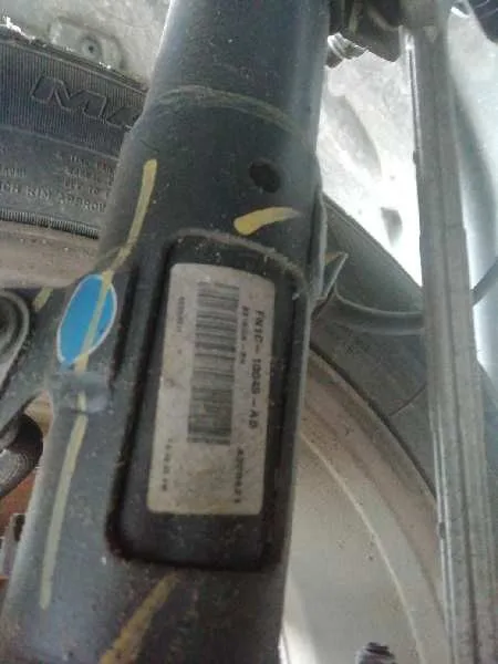 Amortiguador Delantero Derecho para Ford Ecosport