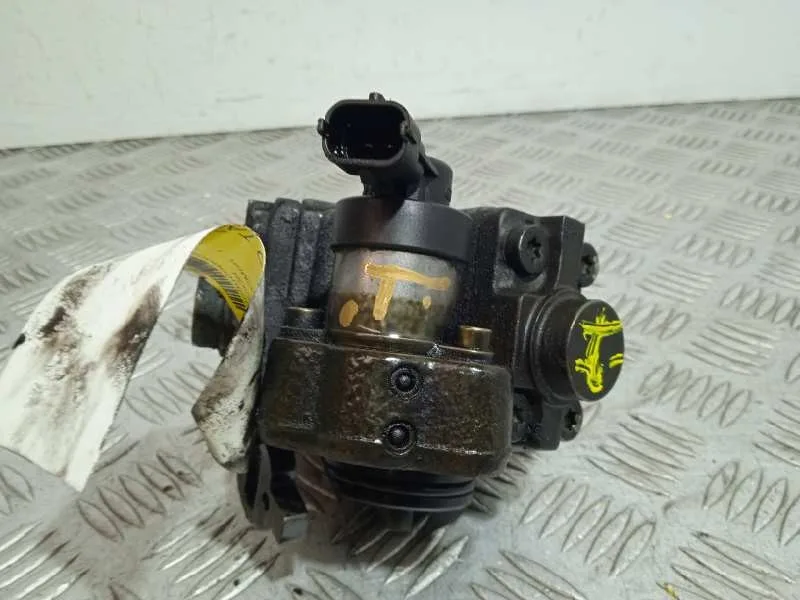 Bomba Inyeccion para Opel Corsa D