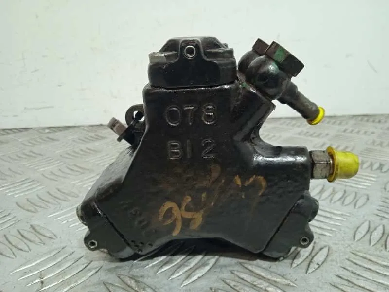 Bomba Inyeccion para Opel Corsa D