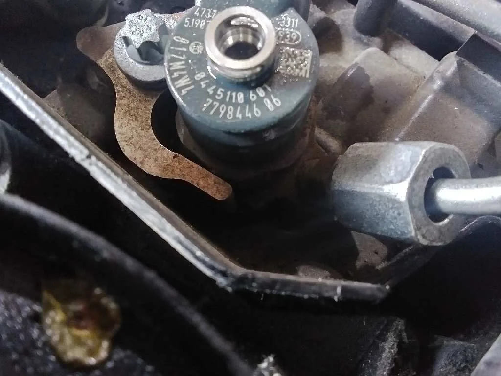 Inyector para Bmw Serie 1 Lim. (F20)