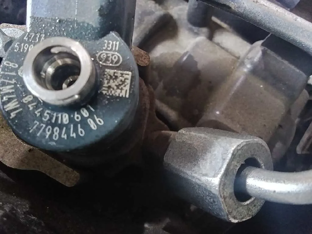 Inyector para Bmw Serie 1 Lim. (F20)
