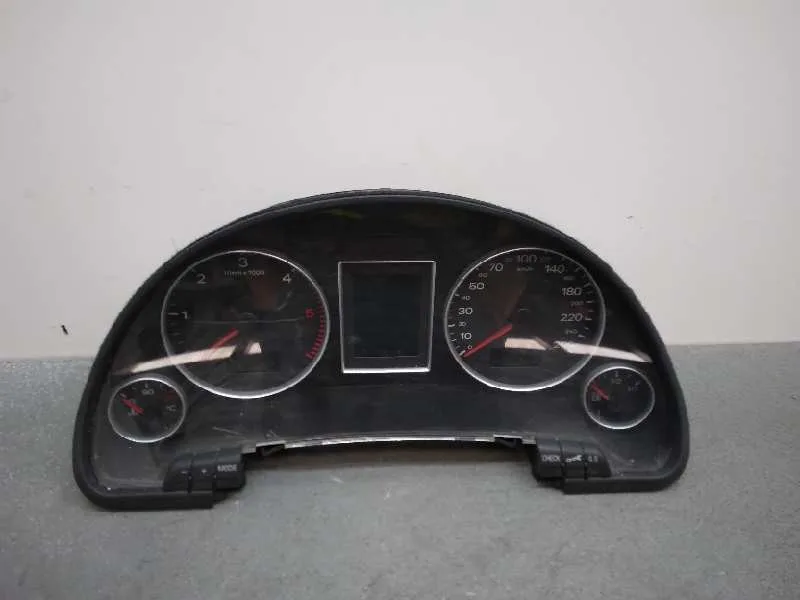 Cuadro Instrumentos para Audi A4 Berlina (8E)