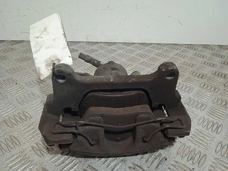 Pinza Freno Delantera Izquierda para Volkswagen Passat Variant (3C5)