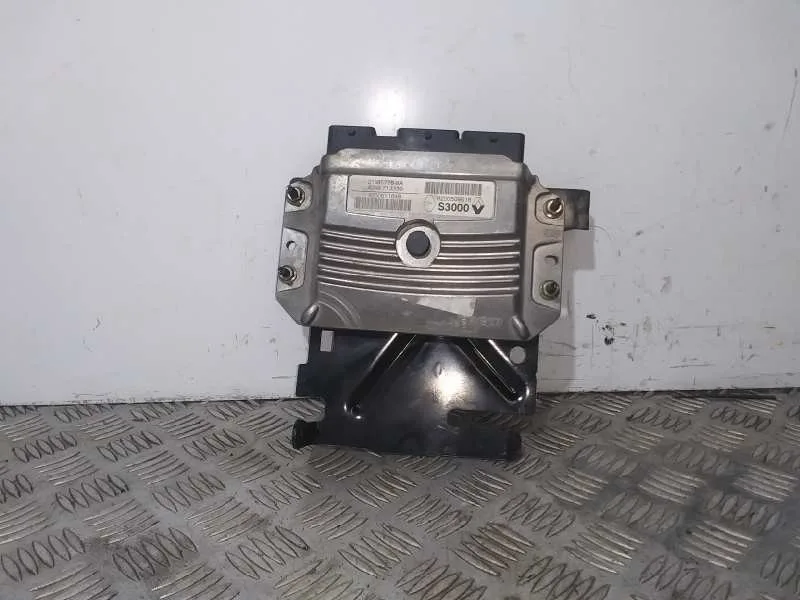 Centralita Motor Uce para Renault Scenic Ii