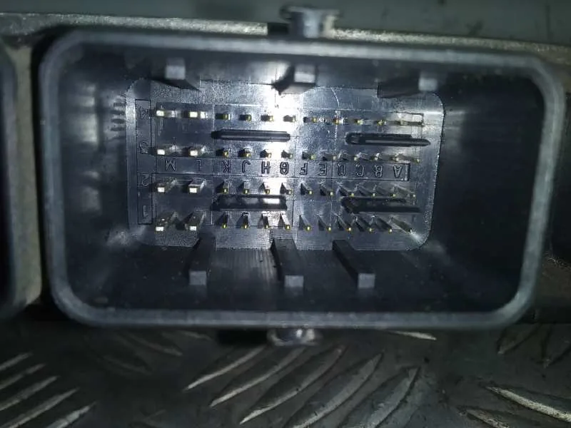 Centralita Motor Uce para Renault Scenic Ii