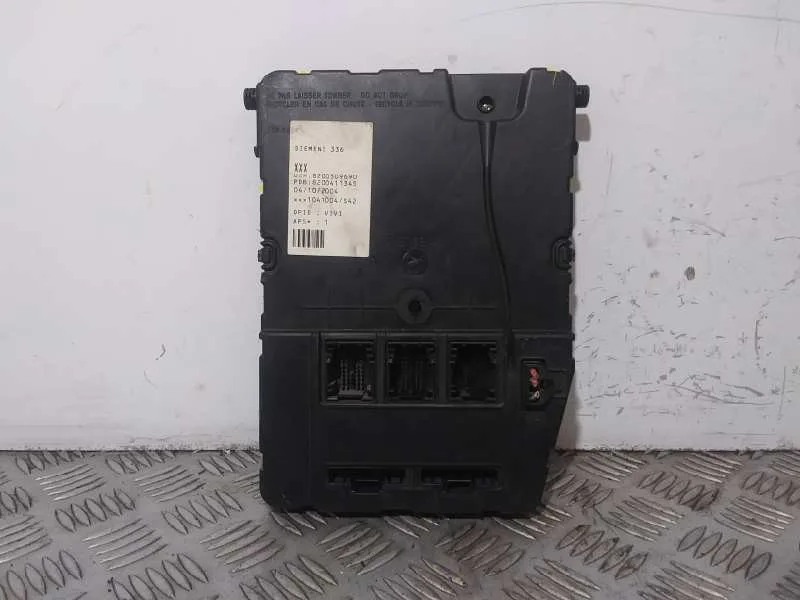 Centralita Bsi para Renault Megane Ii Berlina 3P